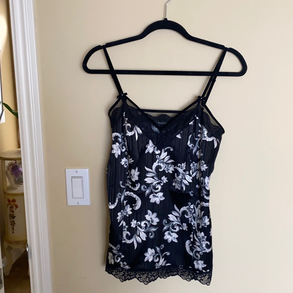 White House Black Market camisole. Size S. Black and white. Excellent condition.